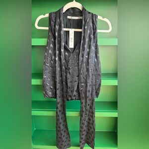 Alice + Olivia Black Star-Embroidered V-Neck Blouse